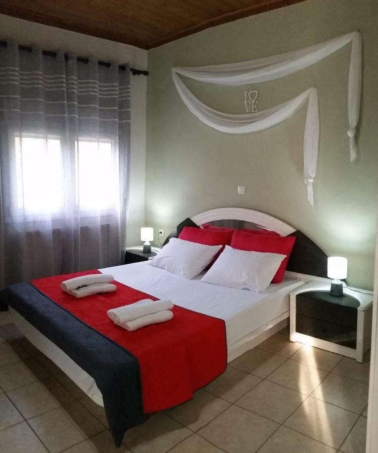 Sunray Separate Villa Skala Sotiros Bagian luar foto